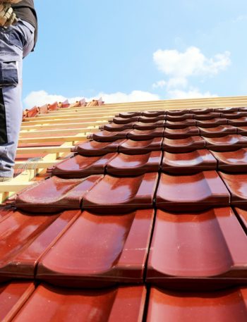 Crafting Roofs, Building Trust: Contractor Solutions for Every Need